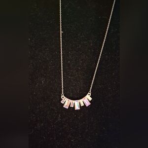 *NWT* PAPARAZZI *CLEARANCE*Iridescent Baguette Bar Necklace - Pink & Purple Hues
